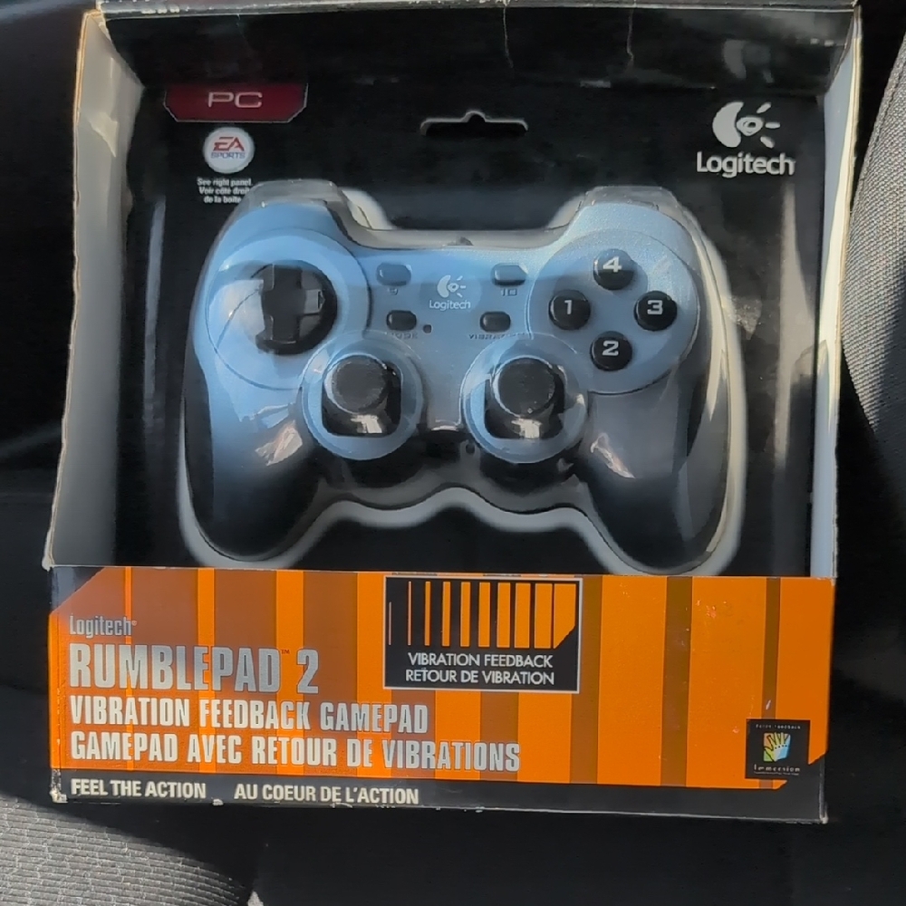 Logitech Rumblepad 2 Gamepad - Black and Silver